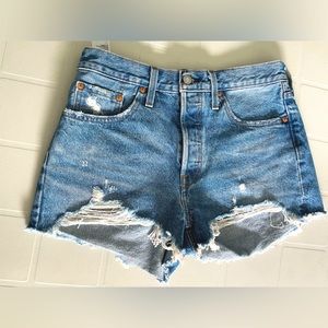 LEVI 501 SHORTS
